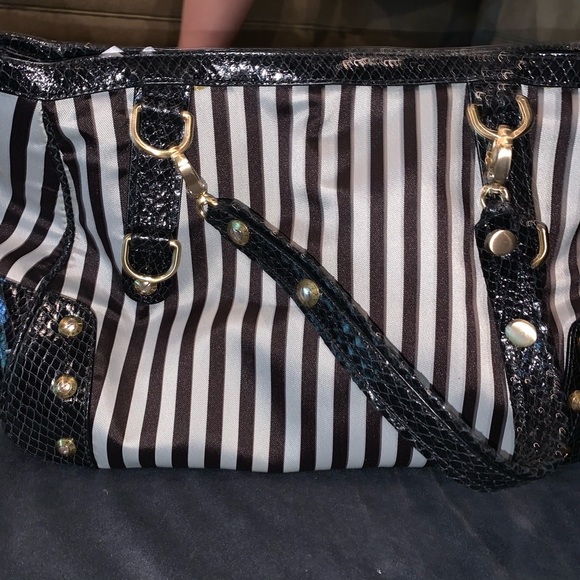 Henri Bendel Bag - Picture 3 of 5